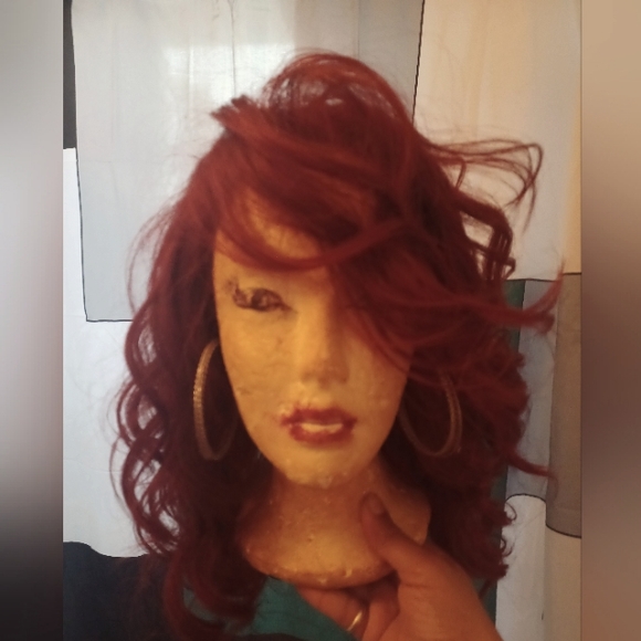 Gorgeous Lace Front - Picture 1 of 7